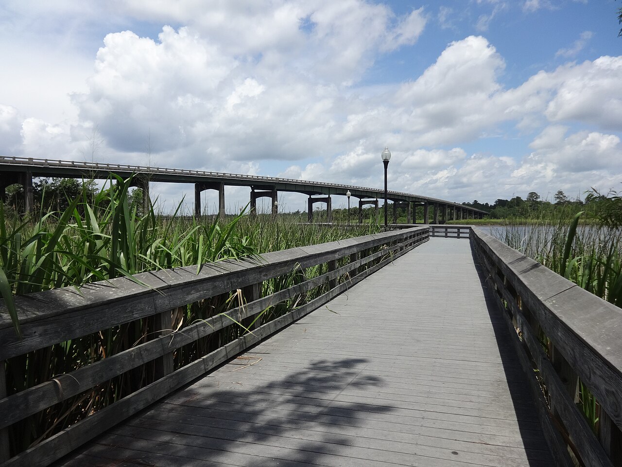 Riverside park
