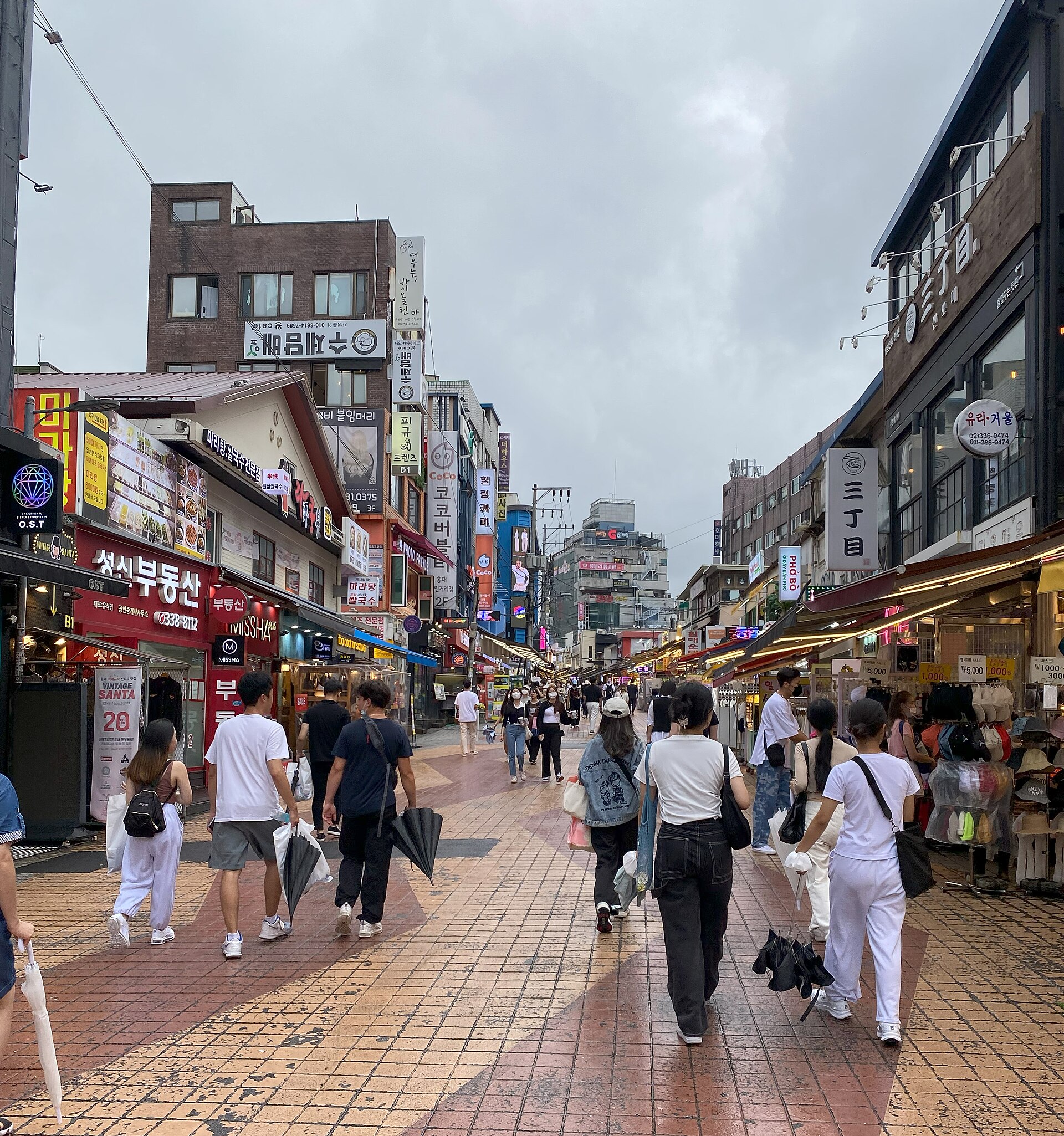 Hongdae street in daytime