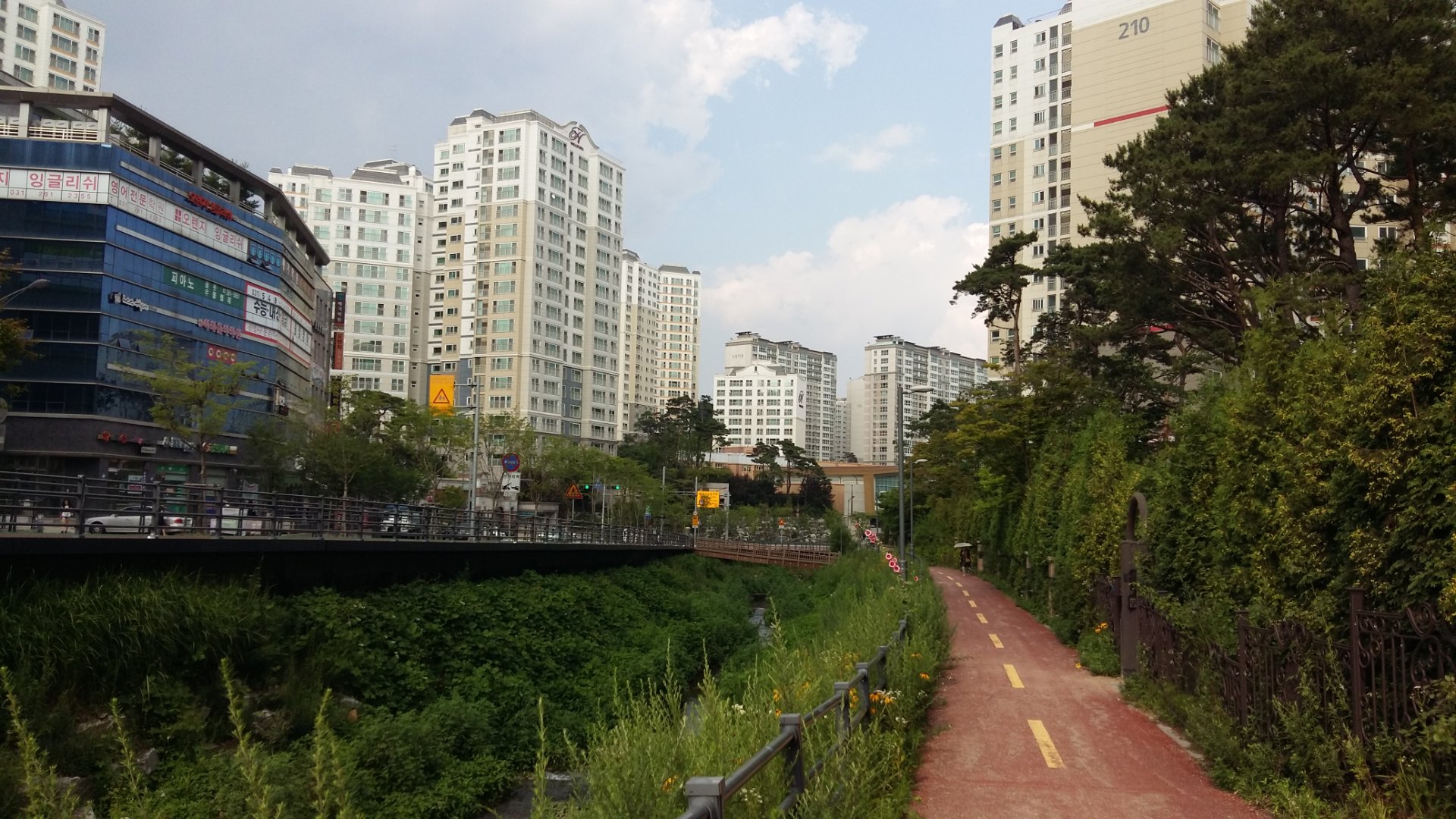 城北川沿岸的步道